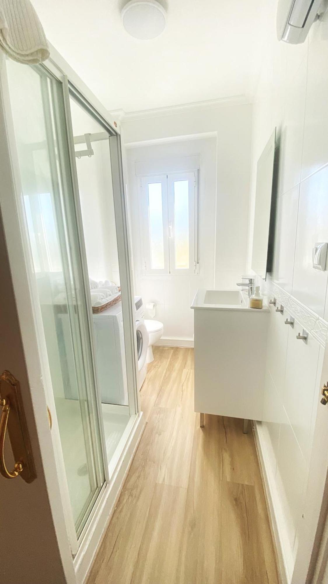 Samil Playa Apartment Vigo Bagian luar foto